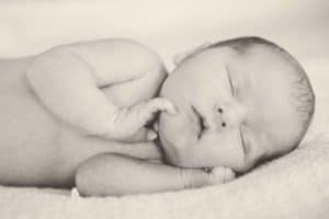 slapende pasgeboren newborn baby